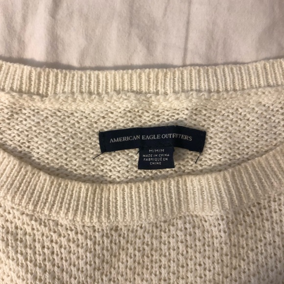 American Eagle sweater - Picture 2 of 3